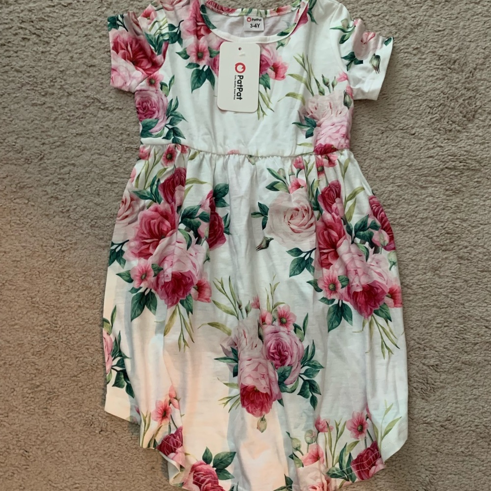 Brand new 3-4T dress for girls